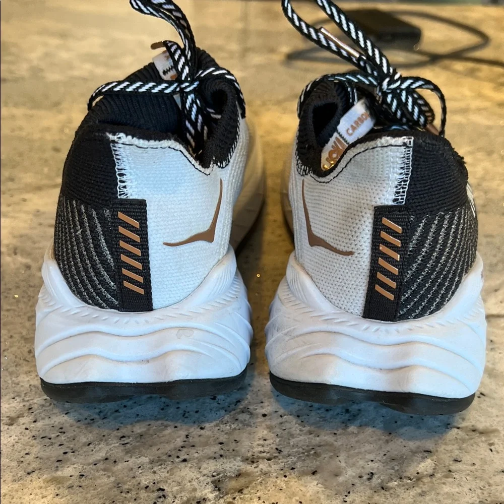 HOKA Hoka One One Running Carbon Black Athletic Shoes Size 8 - Picture 7 of 10